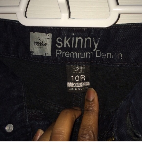 Skinny Jeans - Picture 3 of 3